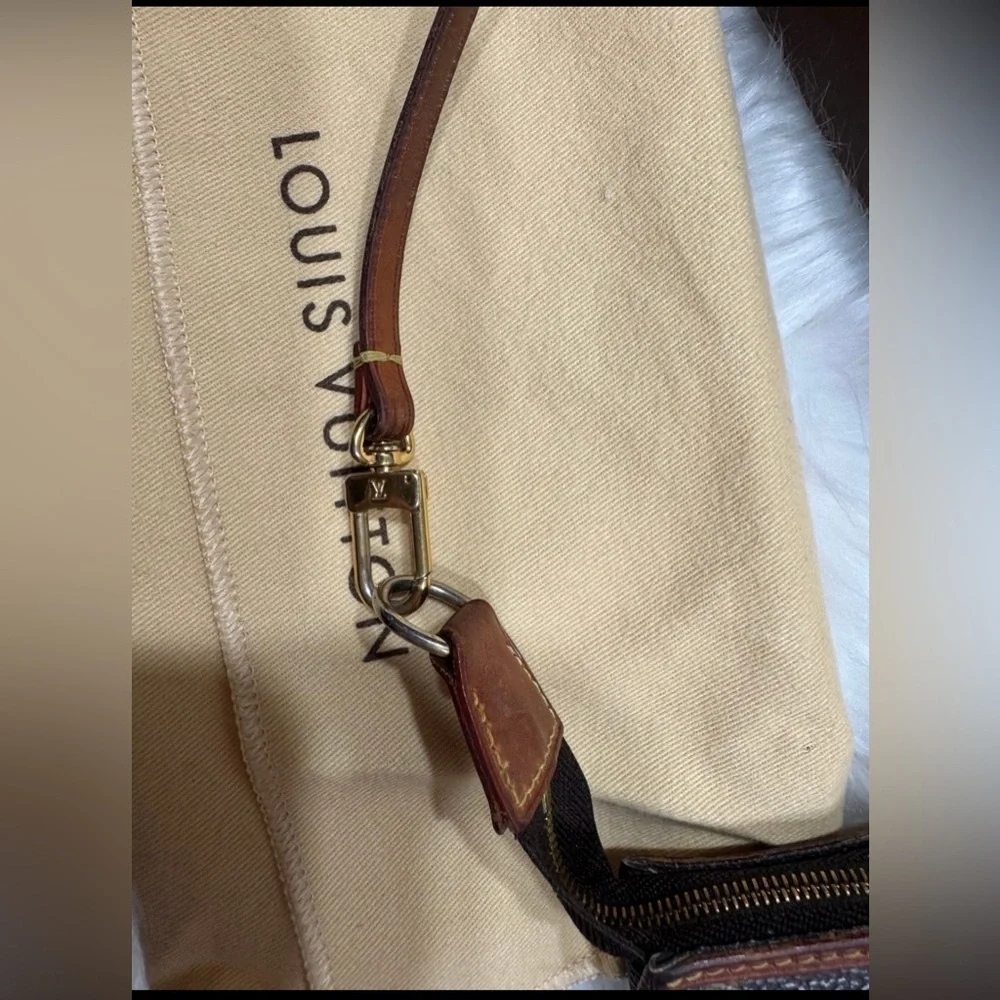 Louis Vuitton Mini Delightful Shoulder bag